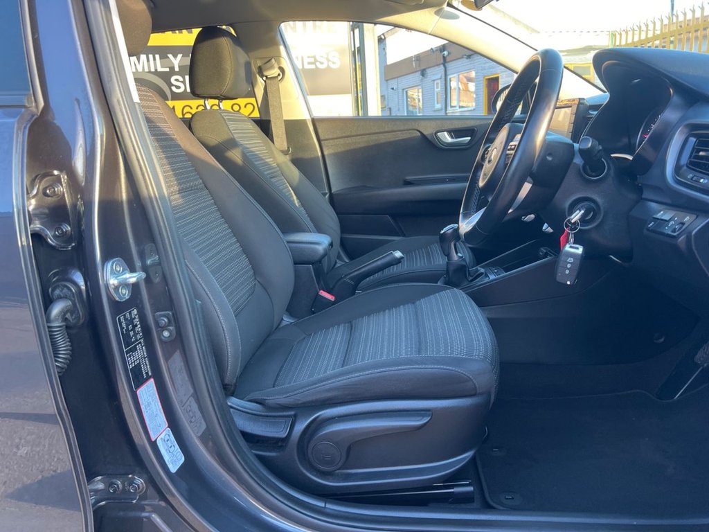 Used Kia Stonic 2020 for sale - 76632393: Photo 19