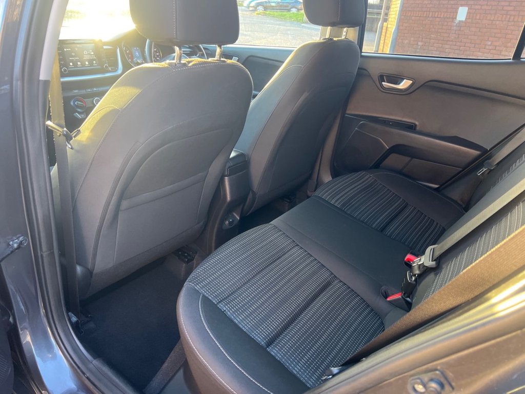 Used Kia Stonic 2020 for sale - 76632393: Photo 24