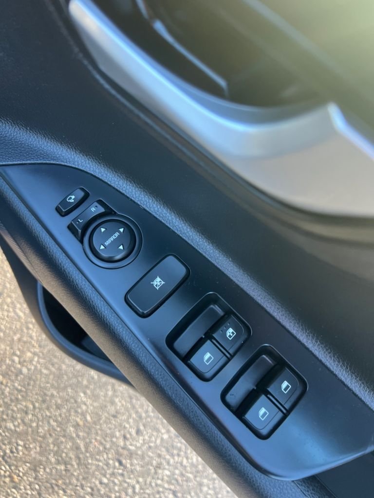 Used Kia Stonic 2020 for sale - 76632393: Photo 30