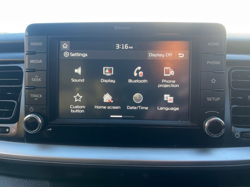 Used Kia Stonic 2020 for sale - 76632393: Photo 39