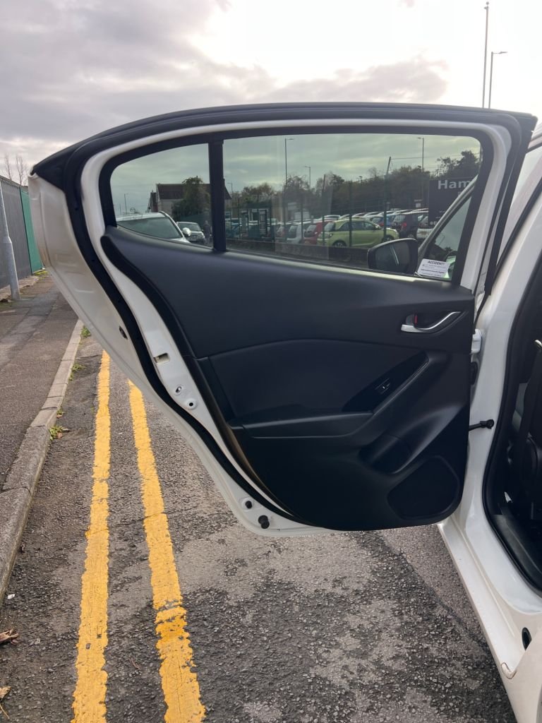 Used Mazda Mazda3 2019 for sale - 76406980: Photo 24