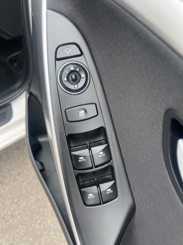 Used Hyundai i30 2014 for sale - 71591117: Photo 15