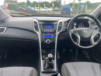 Used Hyundai i30 2014 for sale - 71591117: Photo