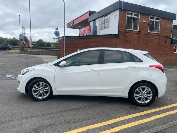 Used Hyundai i30 2014 for sale - 71591117: Photo 6