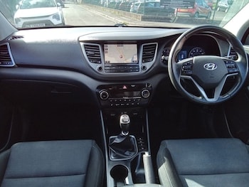 Used Hyundai TUCSON 2016 for sale - 76018836: Photo 3