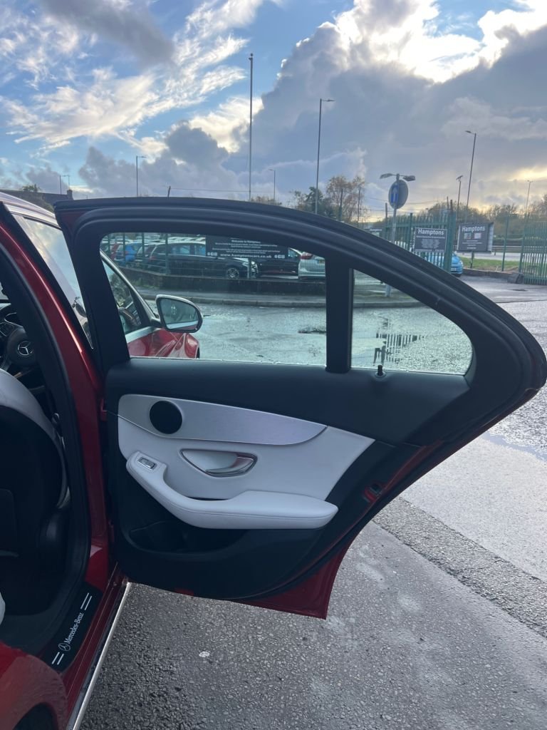 Used Mercedes-Benz C Class 2016 for sale - 76470438: Photo 26