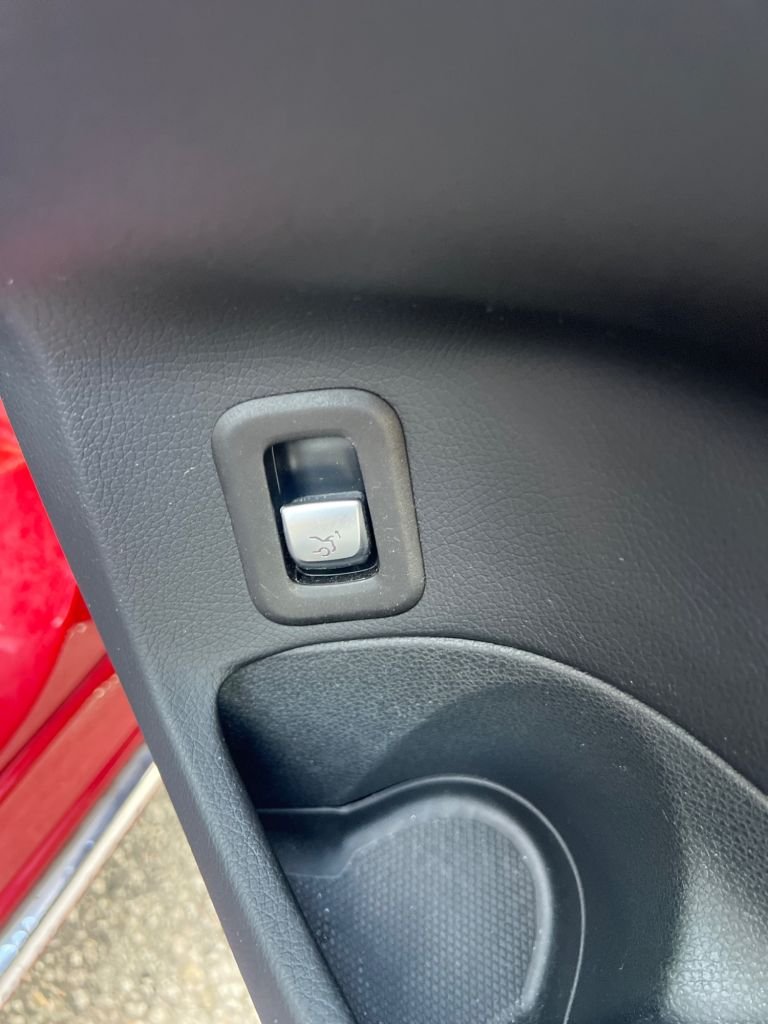 Used Mercedes-Benz C Class 2016 for sale - 76470438: Photo 47