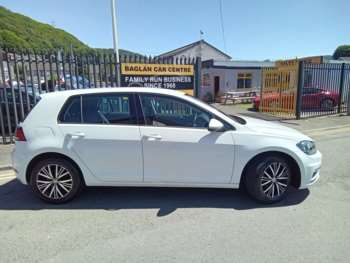 Used Volkswagen Golf 2019 for sale - 74733643: Photo