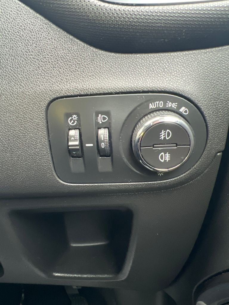 Used Vauxhall Crossland X 2019 for sale - 76345533: Photo 37