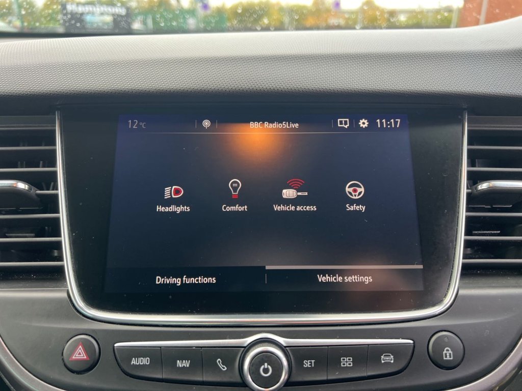 Used Vauxhall Crossland X 2019 for sale - 76345533: Photo 44