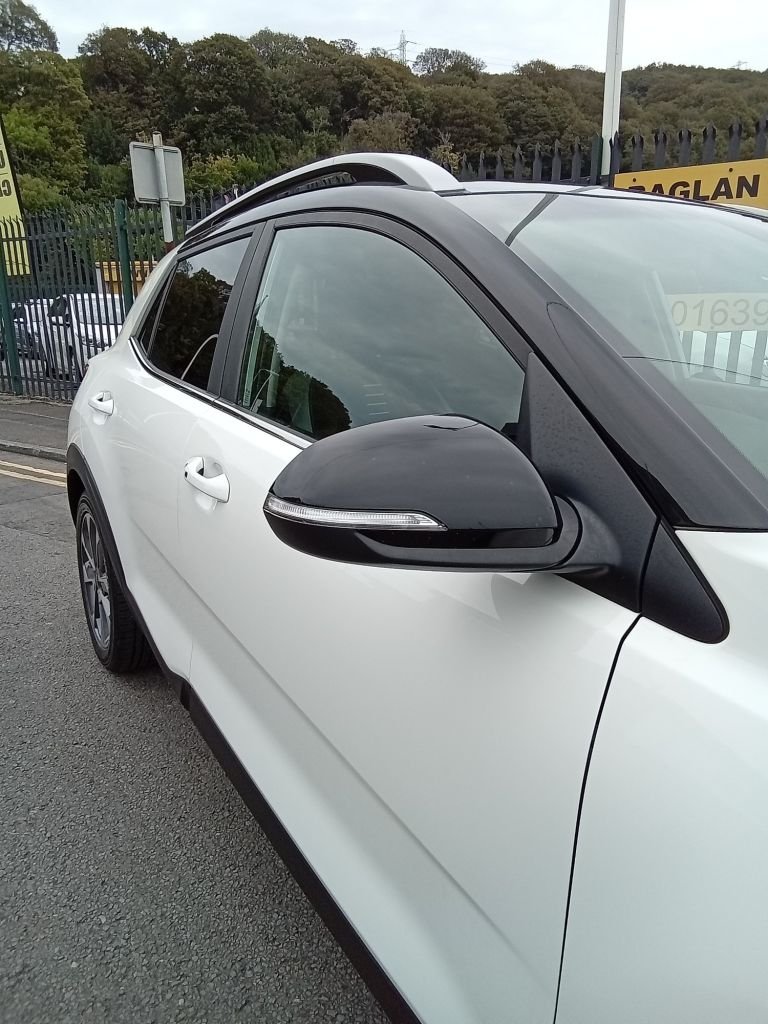 Used Kia Stonic 2018 for sale - 76147924: Photo 10