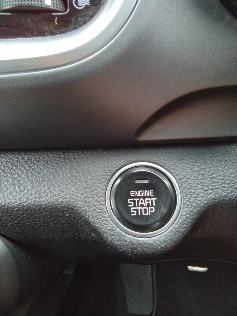 Used Kia Stonic 2018 for sale - 76147924: Photo 50