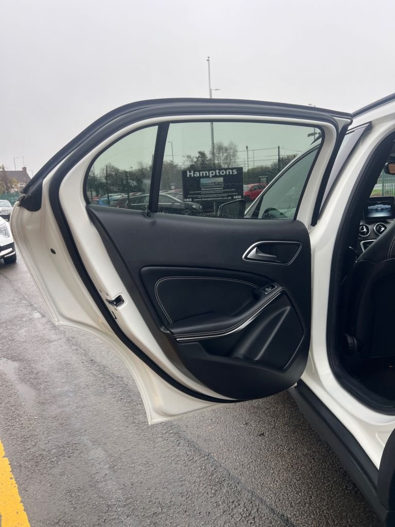 Used Mercedes-Benz GLA 2018 for sale - 76711040: Photo 18