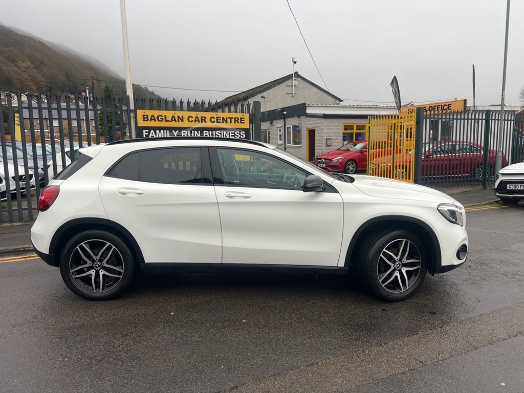 Used Mercedes-Benz GLA 2018 for sale - 76711040: Photo 2