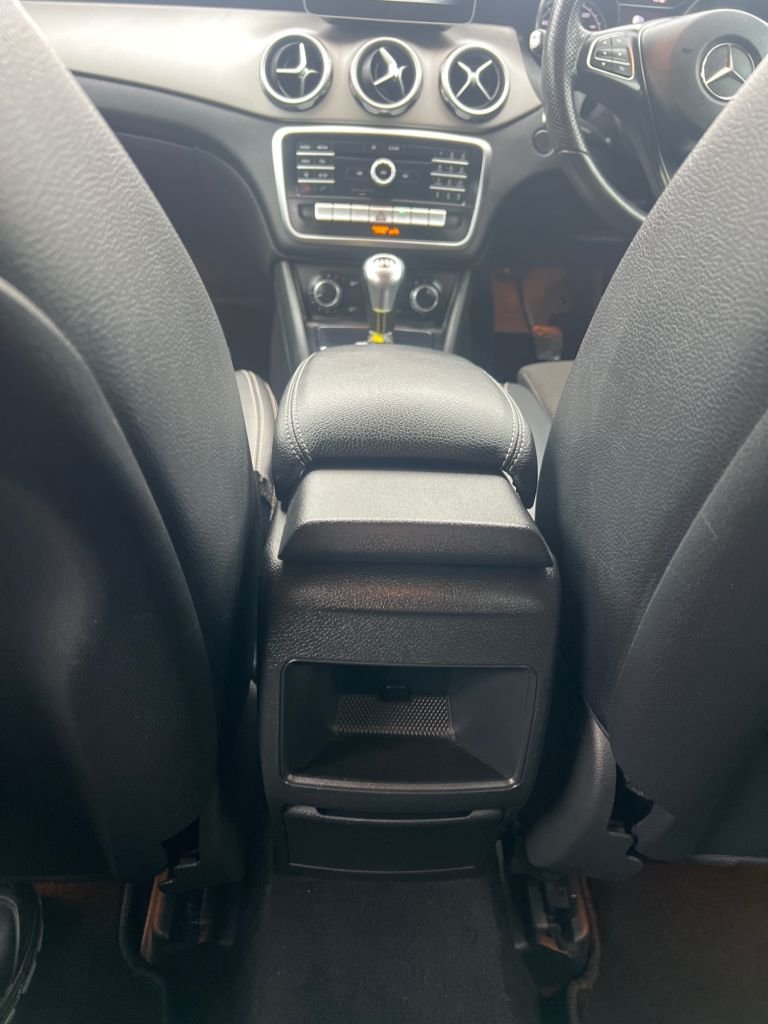 Used Mercedes-Benz GLA 2018 for sale - 76711040: Photo 32