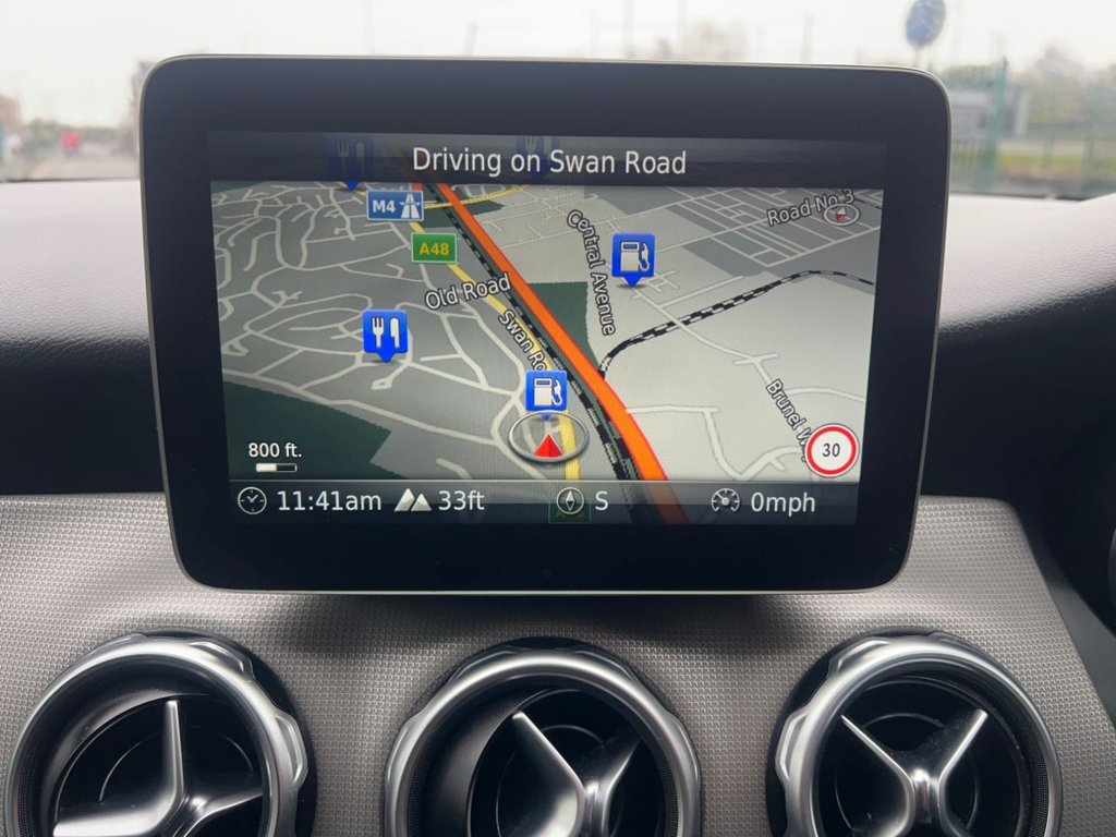 Used Mercedes-Benz GLA 2018 for sale - 76711040: Photo 4