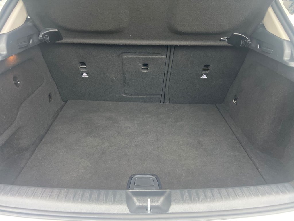 Used Mercedes-Benz GLA 2018 for sale - 76711040: Photo 43