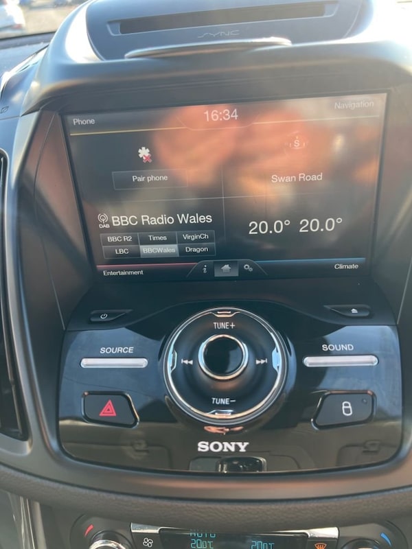 Used Ford Kuga 2015 for sale - 76279455: Photo 14