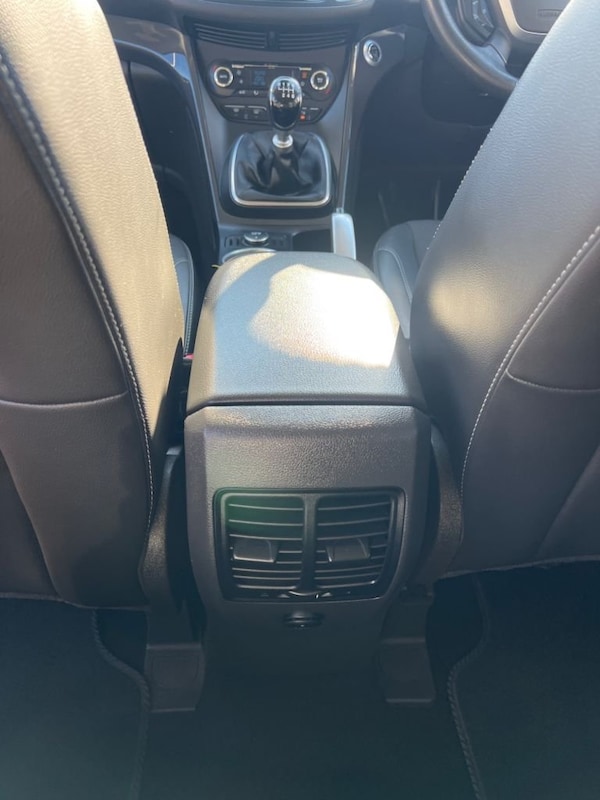 Used Ford Kuga 2015 for sale - 76279455: Photo 37