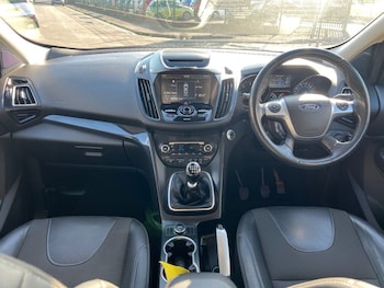Used Ford Kuga 2015 for sale - 76279455: Photo 3