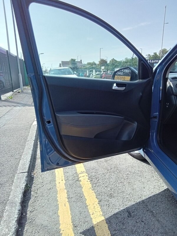 Used Hyundai i10 2017 for sale - 75559381: Photo 15