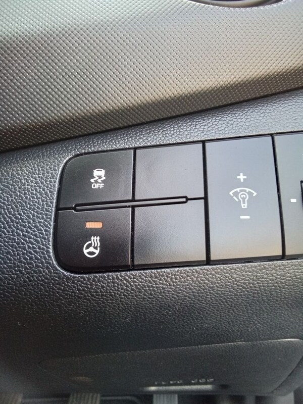 Used Hyundai i10 2017 for sale - 75559381: Photo 40