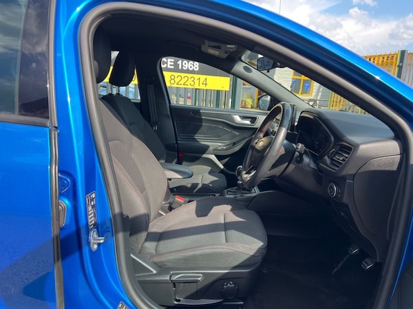 Used Ford Focus 2019 for sale - 74638086: Photo 20