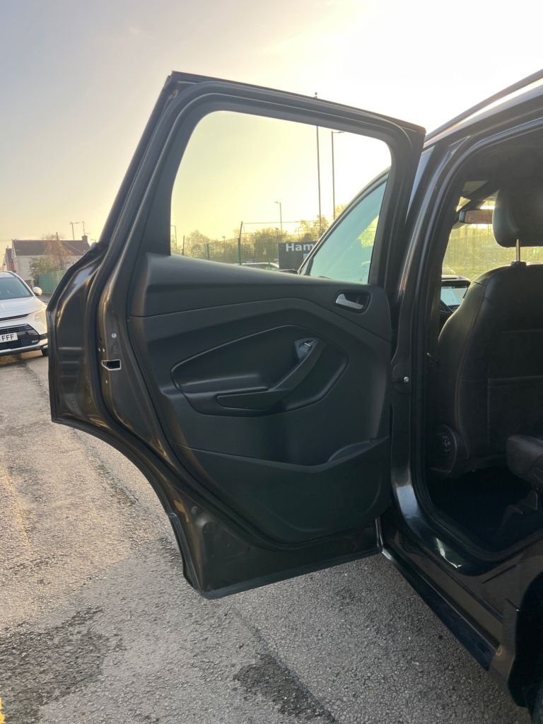 Used Ford Kuga 2018 for sale - 76909986: Photo 17