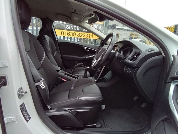 Used Volvo V40 2019 for sale - 74756799: Photo 22