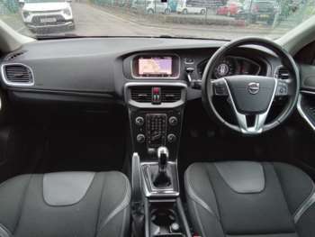 Used Volvo V40 2019 for sale - 74756799: Photo