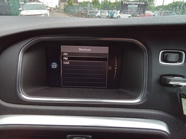 Used Volvo V40 2019 for sale - 74756799: Photo 42