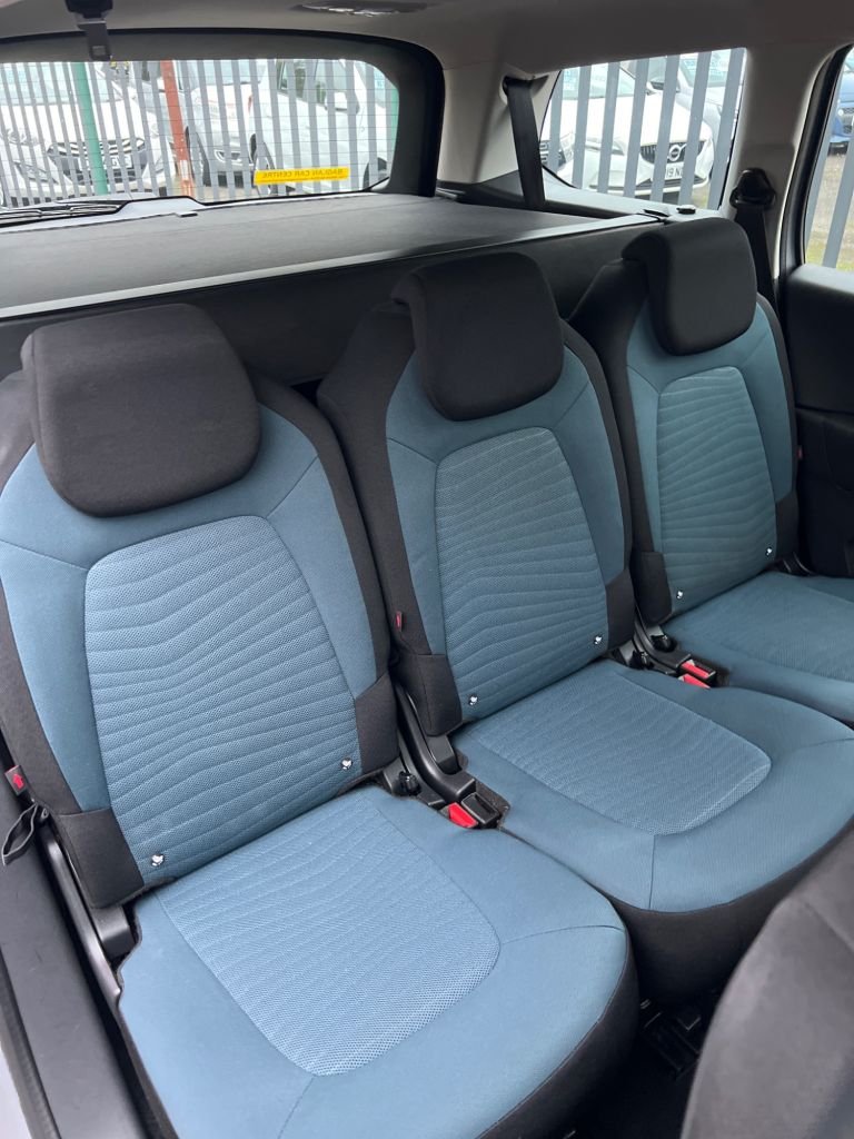 Used Citroen C4 Grand Picasso 2017 for sale - 76868031: Photo 35