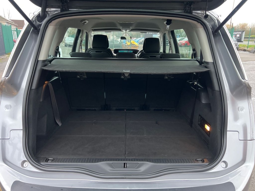 Used Citroen C4 Grand Picasso 2017 for sale - 76868031: Photo 47