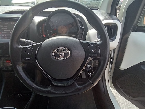 Used Toyota AYGO 2018 for sale - 75346787: Photo 32