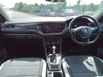Used Volkswagen T-Roc 2019 for sale - 75135249: Photo