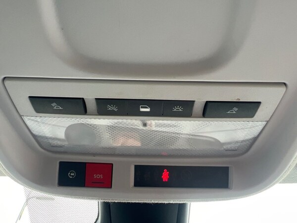 Used Vauxhall Crossland 2021 for sale - 75675867: Photo 49