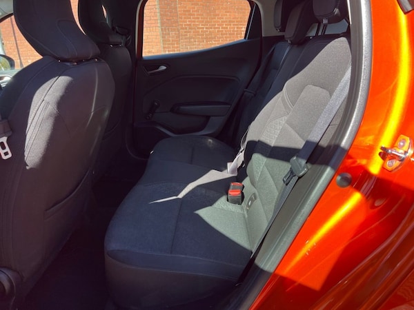 Used Renault Clio 2020 for sale - 74296203: Photo 22