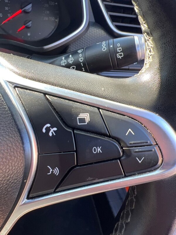 Used Renault Clio 2020 for sale - 74296203: Photo 34