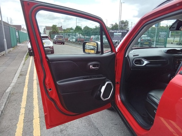 Used Jeep Renegade 2017 for sale - 75456792: Photo 18