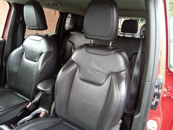 Used Jeep Renegade 2017 for sale - 75456792: Photo 28