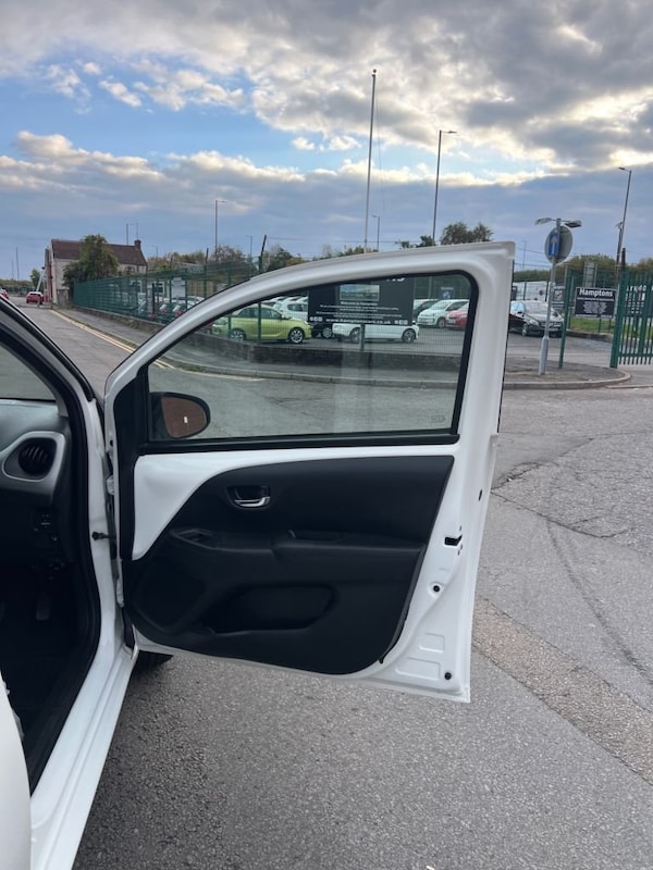 Used Citroen C1 2018 for sale - 76313123: Photo 14