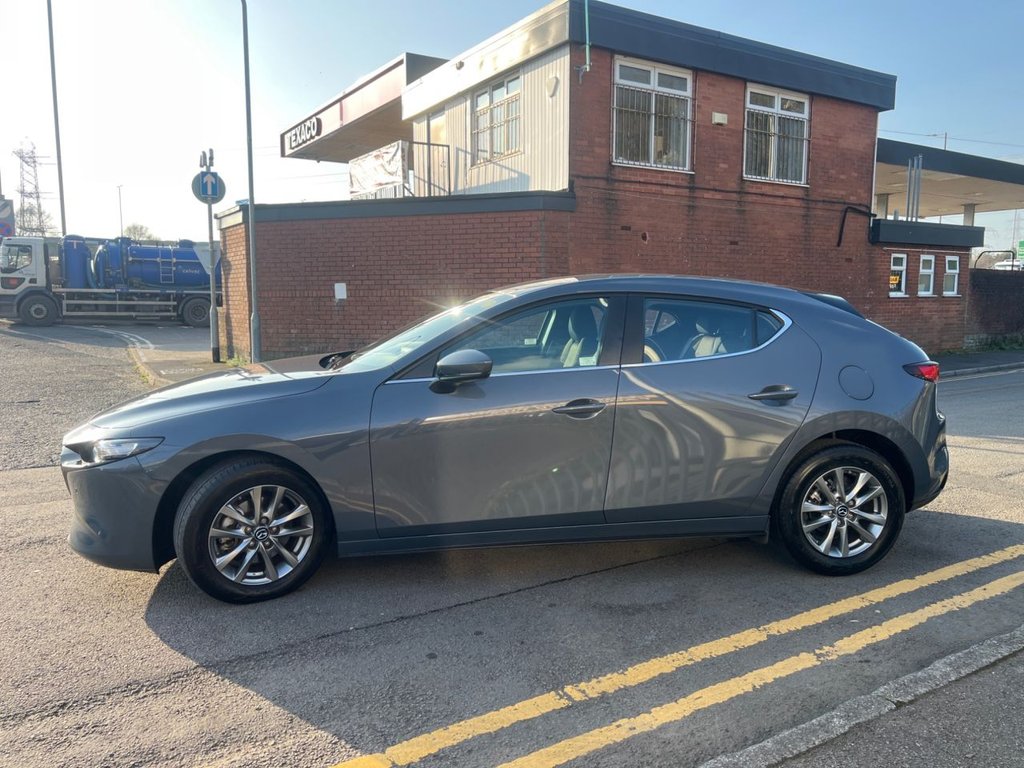 Used Mazda Mazda3 2023 for sale - 77765618: Photo 7