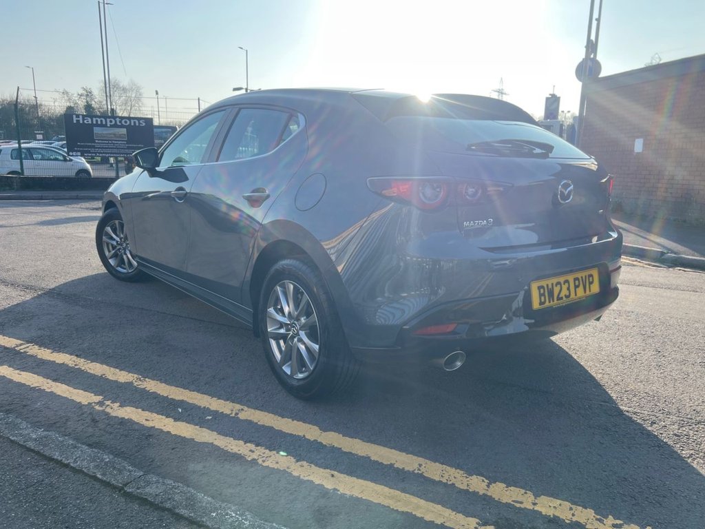 Used Mazda Mazda3 2023 for sale - 77765618: Photo 8