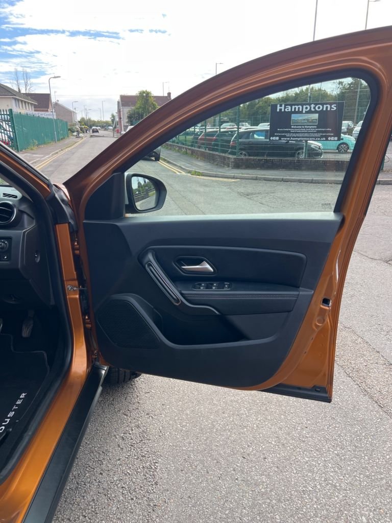 Used Dacia Duster 2018 for sale - 76132301: Photo 21