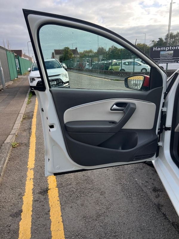Used Volkswagen Polo 2017 for sale - 76163337: Photo 19