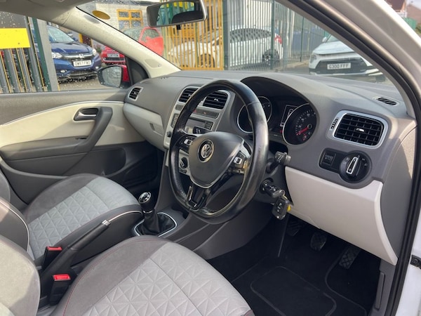 Used Volkswagen Polo 2017 for sale - 76163337: Photo 23