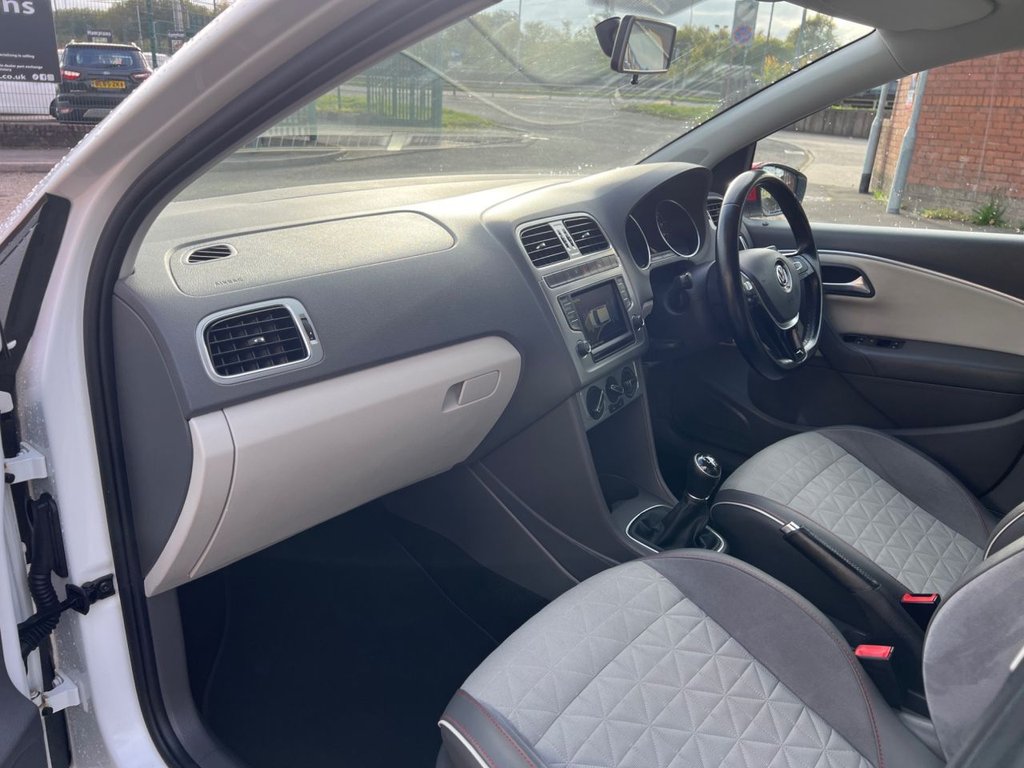 Used Volkswagen Polo 2017 for sale - 76163337: Photo 24