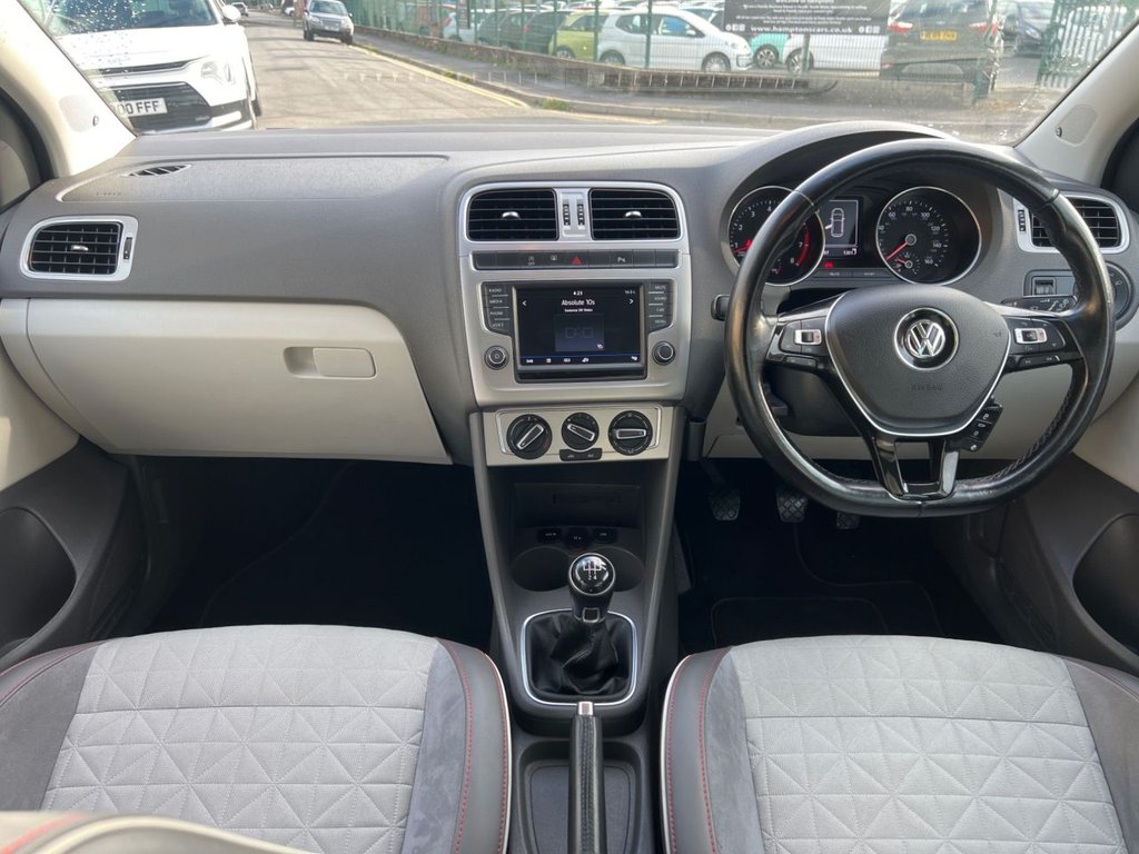 Used Volkswagen Polo 2017 for sale - 76163337: Photo 3