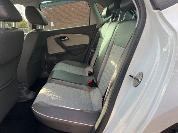 Used Volkswagen Polo 2017 for sale - 76163337: Photo 34