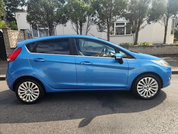 Used Ford Fiesta 2010 for sale - 79645419: Photo